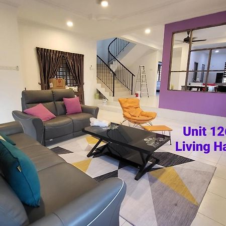 Ipoh Family Villa-Spacious Stay For 21 Or 42Pax Exterior photo