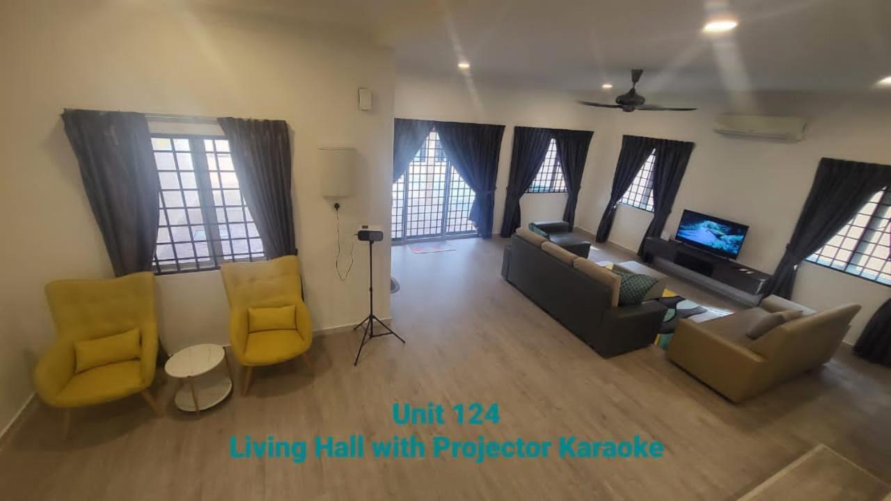 Ipoh Family Villa-Spacious Stay For 21 Or 42Pax Exterior photo