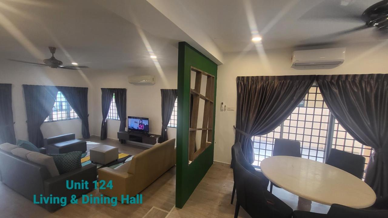 Ipoh Family Villa-Spacious Stay For 21 Or 42Pax Exterior photo