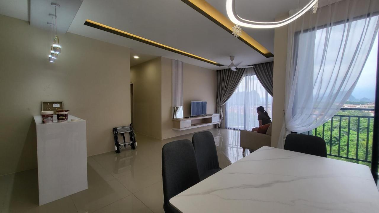 Ipoh Family Villa-Spacious Stay For 21 Or 42Pax Exterior photo