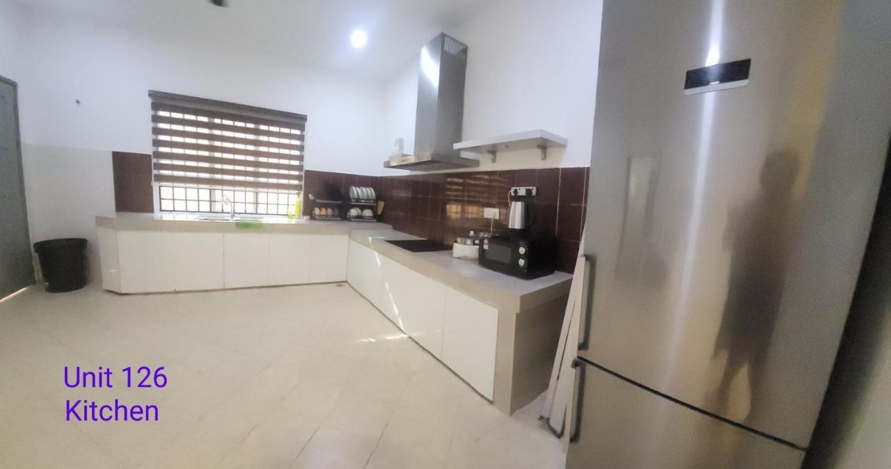 Ipoh Family Villa-Spacious Stay For 21 Or 42Pax Exterior photo